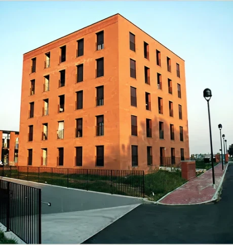 Edificio arancione del Campus 2